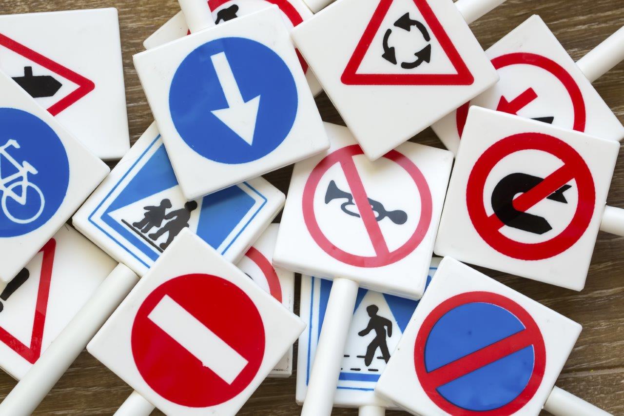 50 years of the Vienna Conventions on Road Traffic and on Road Signs